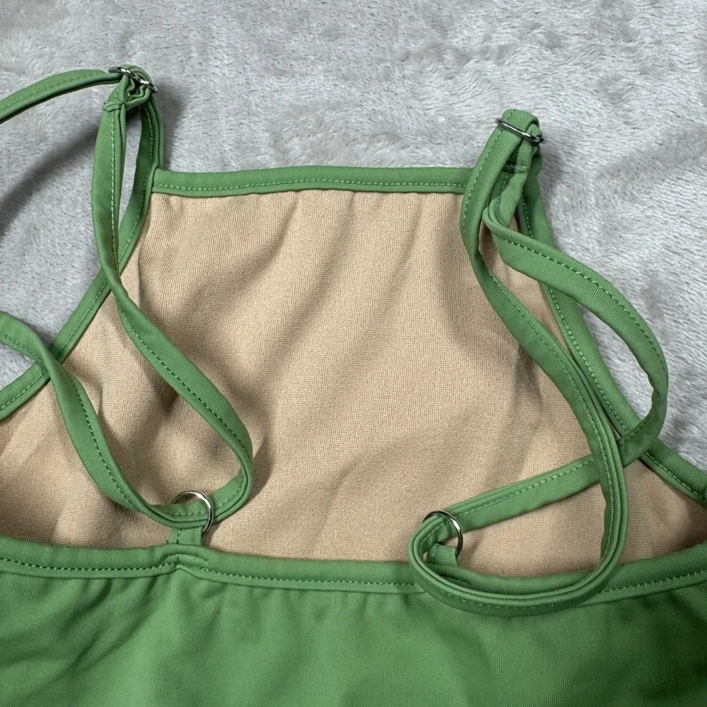 Kortni Jeane Green Adjustable Straps Ruffle Hem Square Neck Bathing Suit Top 2/3